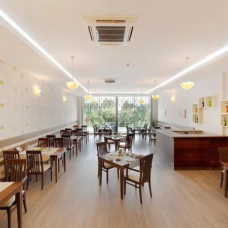 Sentido Lycus Szálloda